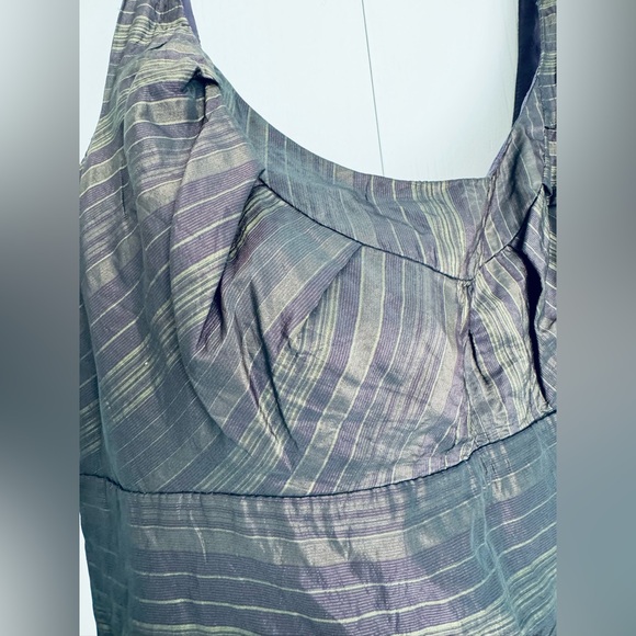 Cecilie Bahnsen gorgeous asymmetrical hem , metallic hint striped pleated dress - Picture 4 of 14